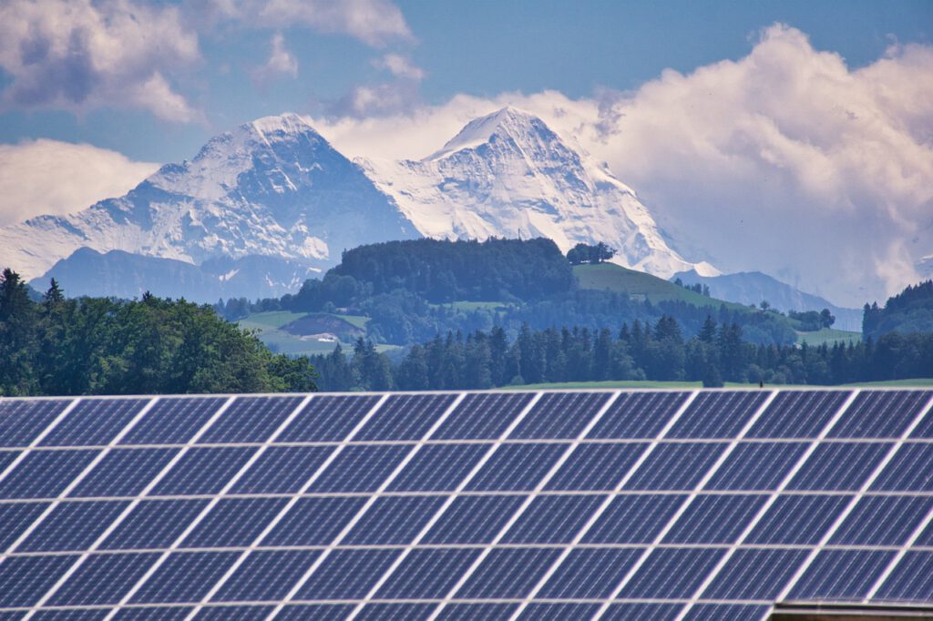 solar-5333073_1280-69.jpg