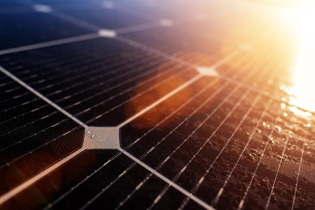 solar-cell-4045029_1280-94.jpg