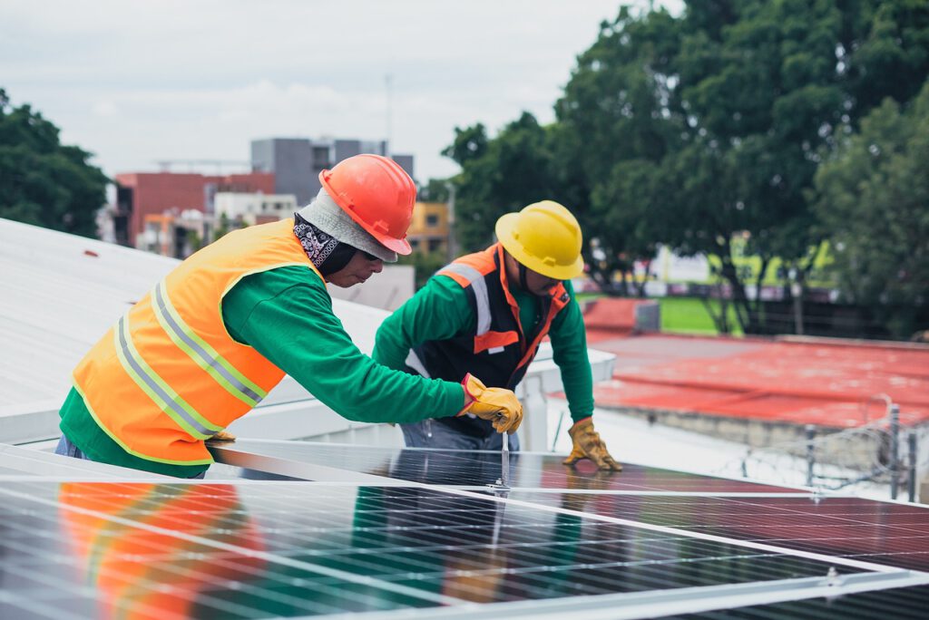 solar-power-6860359_1280-109.jpg